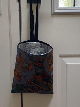 car garbage bag.jpg necklacesT